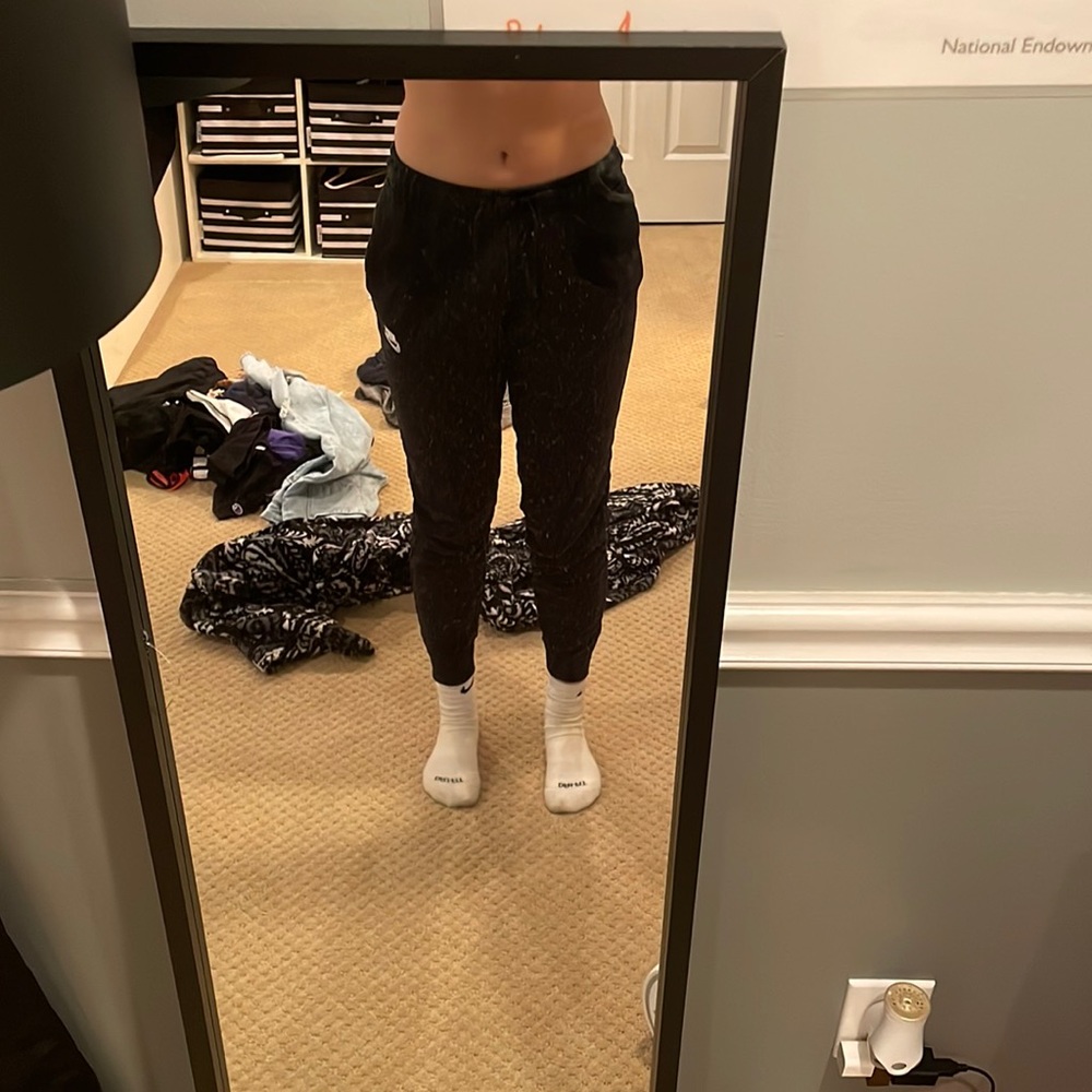 Black Nike sweatpants